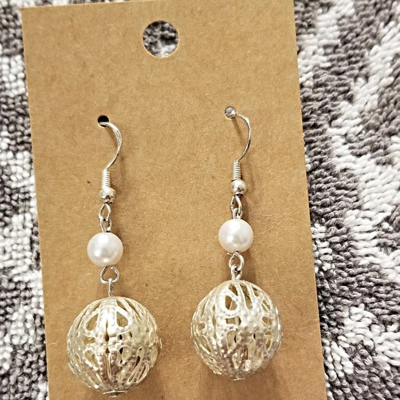 Filigree Faux Pearl Drop Earrings - Picture 2 of 3